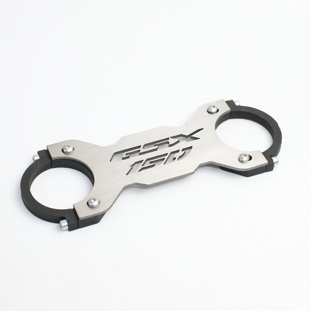 ESTABILIZADOR BARRAS GSX-S/GSX-R 150 PLATEADO